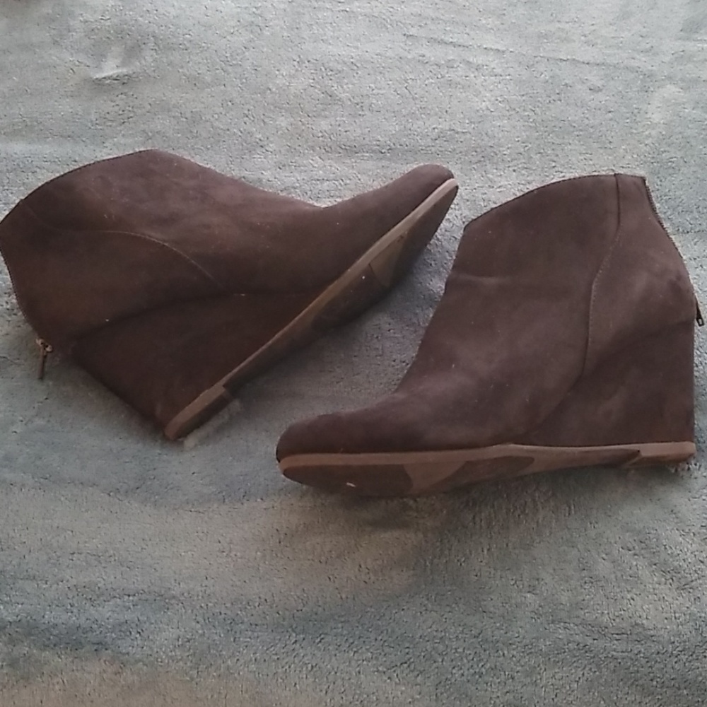 Fioni Wedge Boots